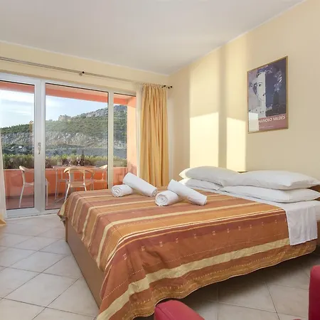 Lavanda Apartment *